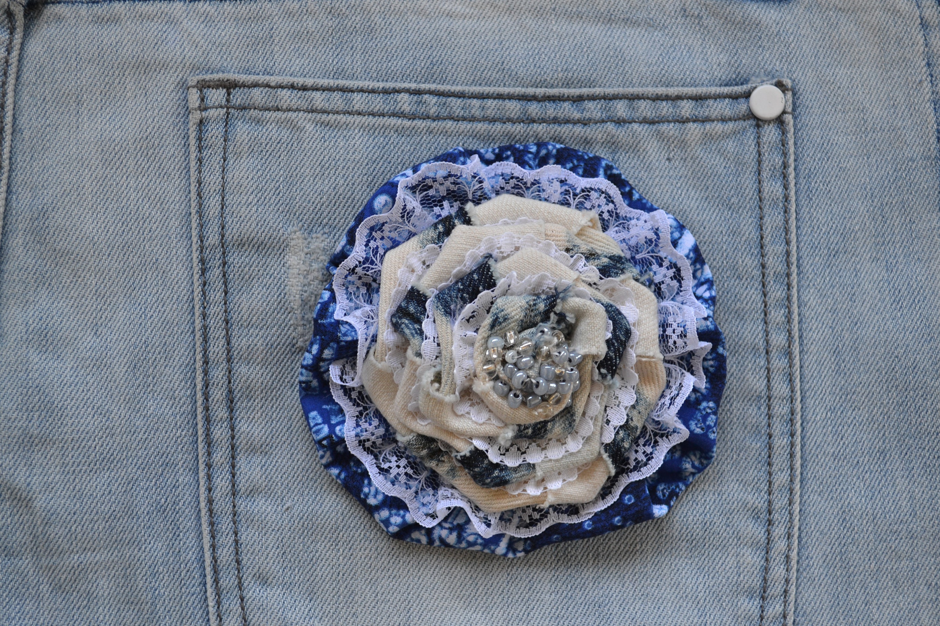 Denim brooch Denim decoration Brooch handmade Bijouterie Etsy 日本