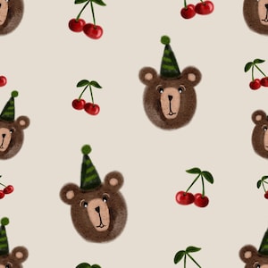 Könnte beinhalten: Ein sich wiederholendes Muster mit braunen Bärengesichtern mit grünen Partyhüten und roten Kirschen auf cremefarbenem Hintergrund. Die Bären haben einen freundlichen Ausdruck, und die Kirschen haben grüne Stiele.