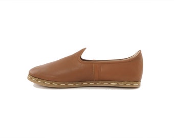 Handmade Brown Leather Loafers: Turkish Yemeni Slip-On Shoes