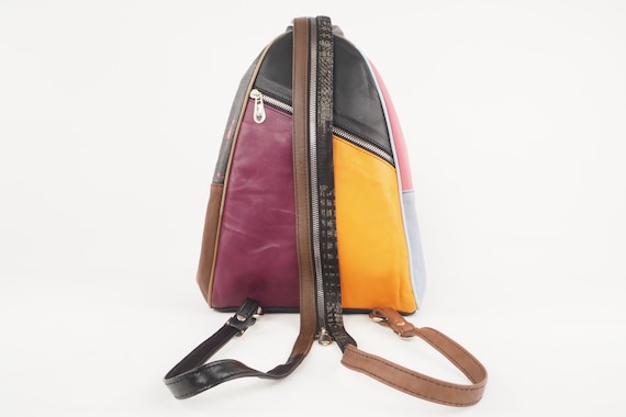 best osprey bag for run commuting Daylite Plus Commuter Backpack - Lightweight, Everyday Pack with Laptop Sleeve and Water Bottle Pockets Batoh GUESS NATALIA MINI The front closure is Colour:Pebble Grey bottle