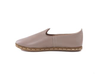 Handgemachte rauchbeige Leder Loafers: Türkische Slip-On-Schuhe
