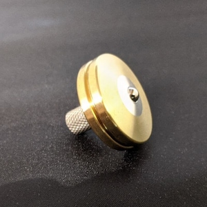 The Sipsey precision spinning top | Executive desk toy