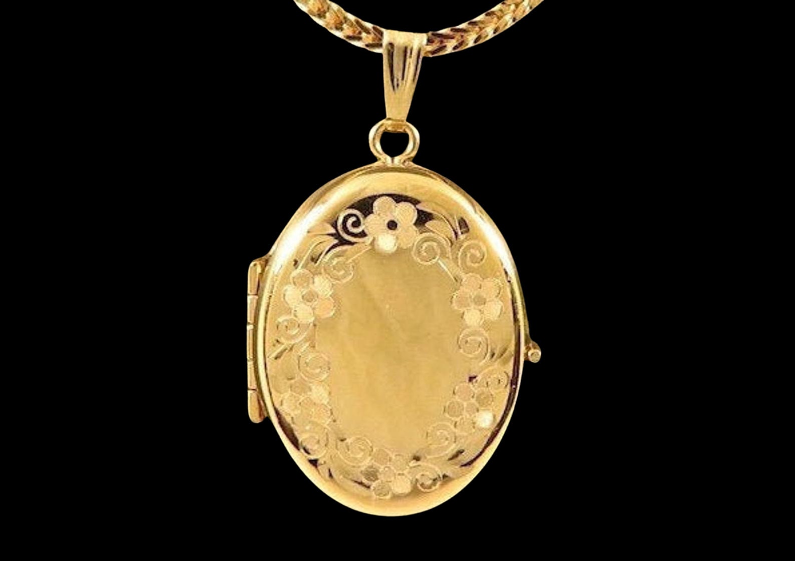 Vintage 14kt Gold Locket Etched with Floral Design Etsy