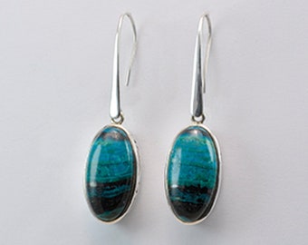 Earrings with apatite made of 925 silver