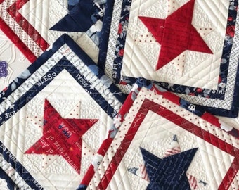 Patriotic Quilt / Patriotic Mug Rug / Star Quilt, Miniquilts / Quilted Mug Rug / Set of 4 Mug Rugs