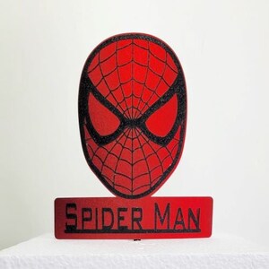 Grande tête 3D Spiderman Avengers Inspiré par Marvel Custom Happy Birthday Card Stock Cake Topper