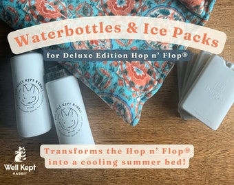 Passgenaue Wasserflasche und Kühlakkus für Deluxe HOP N FLOP® | für Kaninchen, Meerschweinchen, Katzen, Chinchillas | Produkt von Well Kept Rabbit™