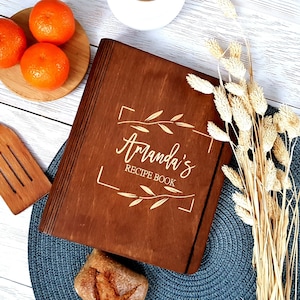 Libro de cocina personalizado, libro de recetas familiares de madera, regalo para el Día de la Madre, diario de recetas, regalo para la abuela, idea de regalo única, regalo para un nuevo hogar.