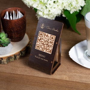 Letrero de código QR para mesa de madera, soporte para código QR, letrero de mesa, letrero escaneable con código QR, menú de restaurante con código QR, letrero para escanear el menú, menú de mesa de cafetería
