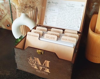 Personalized Recipe Box 4 x 6 Recipe Cards Box Christmas Gift For Mom Kitchen Storage Box Bridal Shower Gift Personalized Recipe Card Box