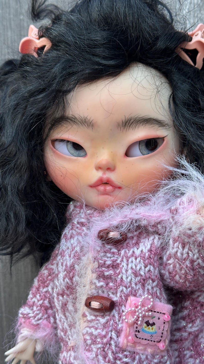 OOAK Custom Blythe Doll – Hand‑Carved Face, Mohair hair, Realistic Eyechips, Art Doll for Collectorsl, sculpted eyes, Freya image 10