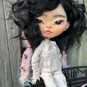OOAK Custom Blythe Doll – Hand‑Carved Face, Mohair hair, Realistic Eyechips, Art Doll for Collectorsl, sculpted eyes, Freya image 17