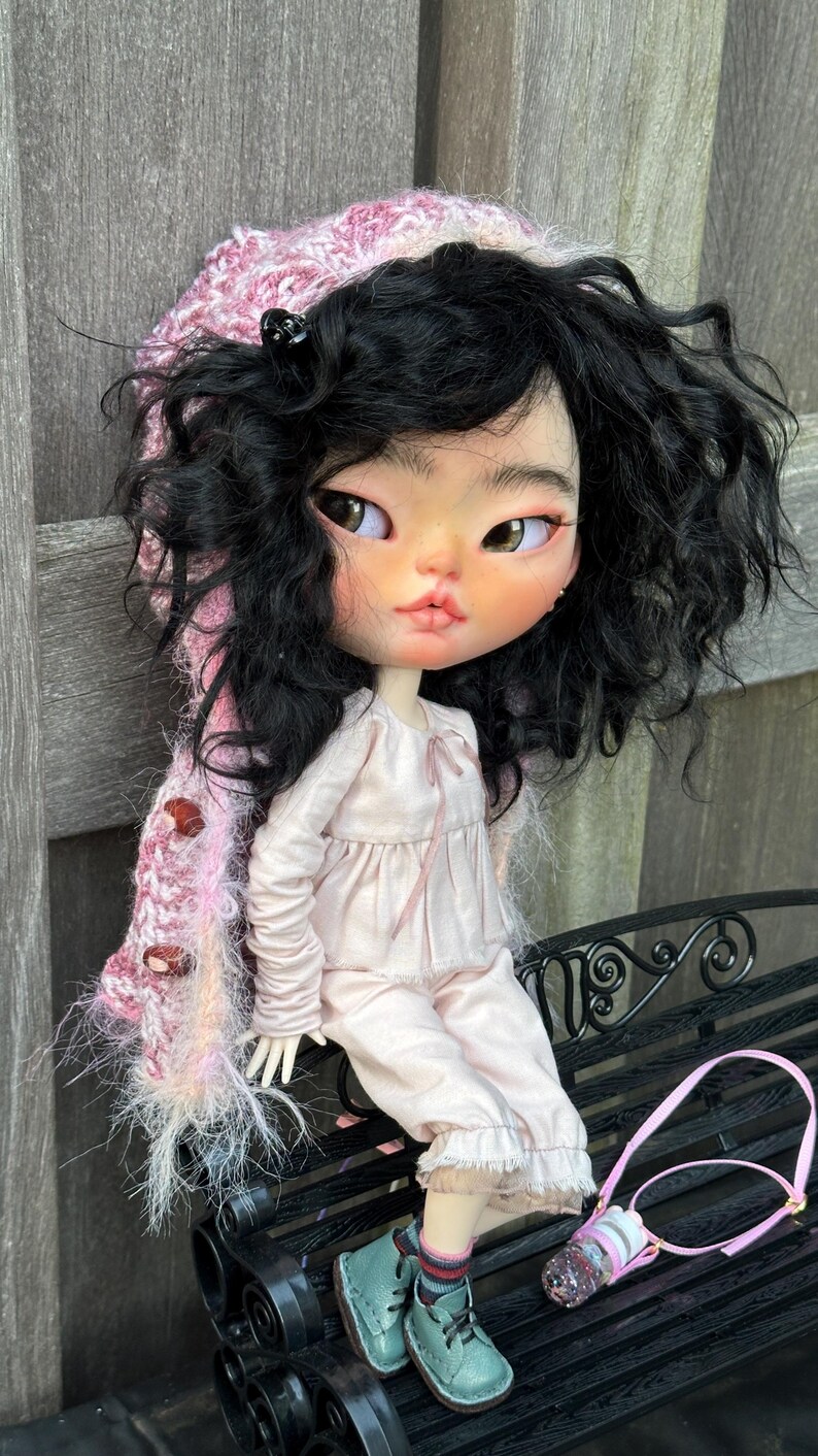 OOAK Custom Blythe Doll – Hand‑Carved Face, Mohair hair, Realistic Eyechips, Art Doll for Collectorsl, sculpted eyes, Freya image 8