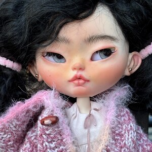 OOAK Custom Blythe Doll – Hand‑Carved Face, Mohair hair, Realistic Eyechips, Art Doll for Collectorsl, sculpted eyes, Freya image 4