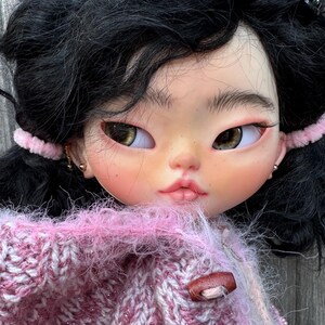 OOAK Custom Blythe Doll – Hand‑Carved Face, Mohair hair, Realistic Eyechips, Art Doll for Collectorsl, sculpted eyes, Freya image 12