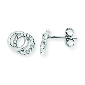 Peut inclure: Boucles d'oreilles en argent avec un design à double cercle, chaque cercle est serti de petites pierres de zircone cubique transparentes.