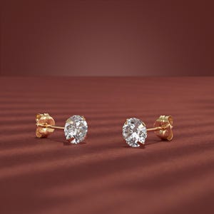 Aeon 9ct Gold Round White Cubic Zirconia 5mm Stud Earrings - Hypoallergenic 9ct Gold for Ladies, 9ct Gold Earrings for Women, Elegant Studs