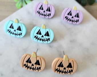 Jack-O-Lantern Pumpkin Stud Earrings: Halloween Costume Jewelry.