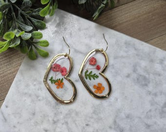 Pressed Flower Heart Resin Earrings: 14k Gold Plated Hooks.