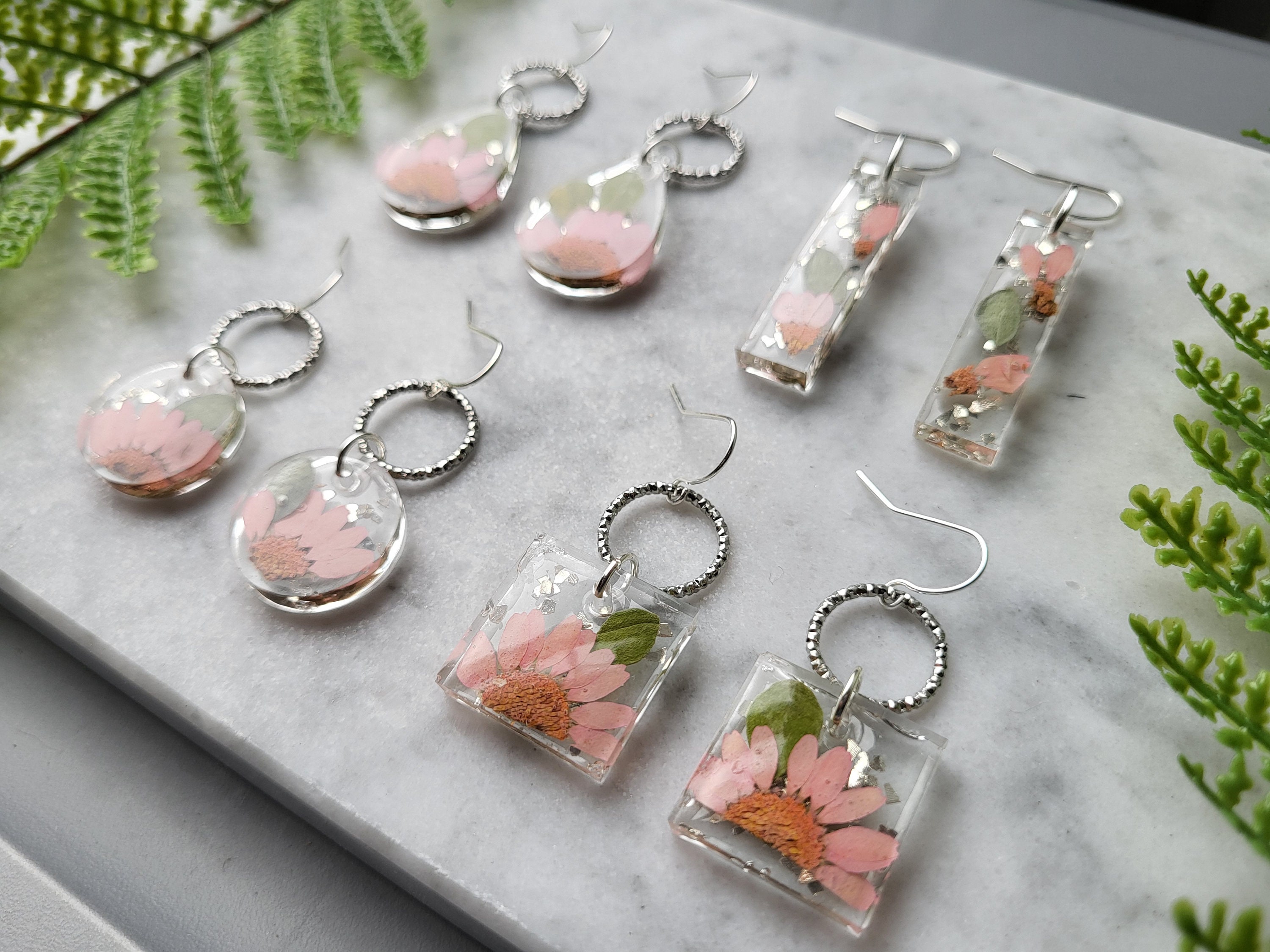 EARRINGS, FLOWER EARRINGS, Dried Flower Earrings, Resin Earrings