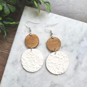 White Floral Clay Earrings, White Floral Stamped Earrings, White Handmade Polymer Clay Earrings, Boho, Bridal Earrings, Statement Earrings