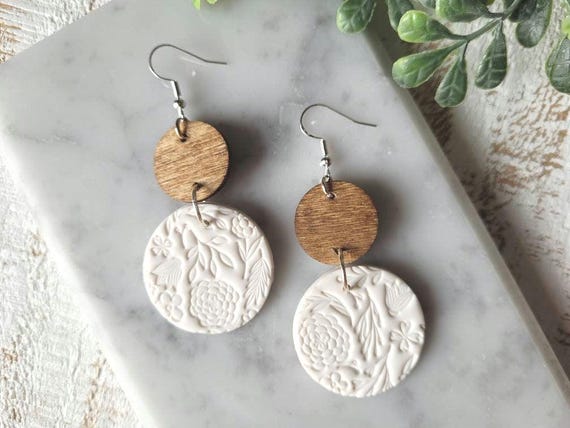 White Floral Clay Earrings.