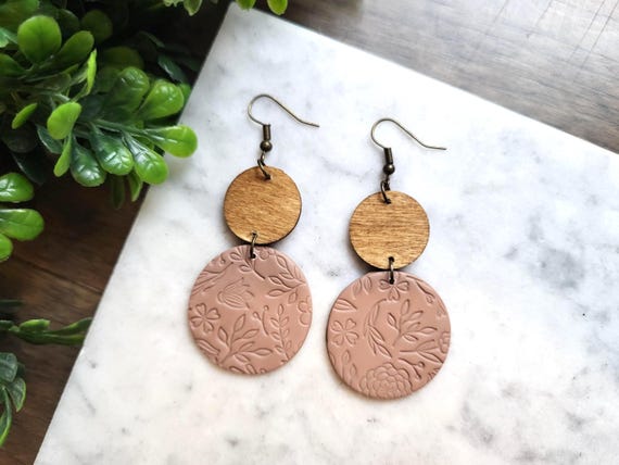 Beige Floral Stamped Clay Earrings.