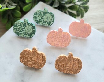 Flower Pumpkin Stud Earrings: Fun Halloween Fall Jewelry.