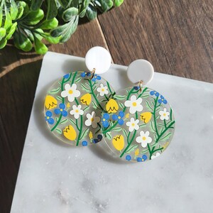 Summer Flower Acrylic Dangle Earrings, Handmade Acrylic Earrings, Bright Flower Earrings, Chunky Earrings, Fun Floral Earrings, Statement