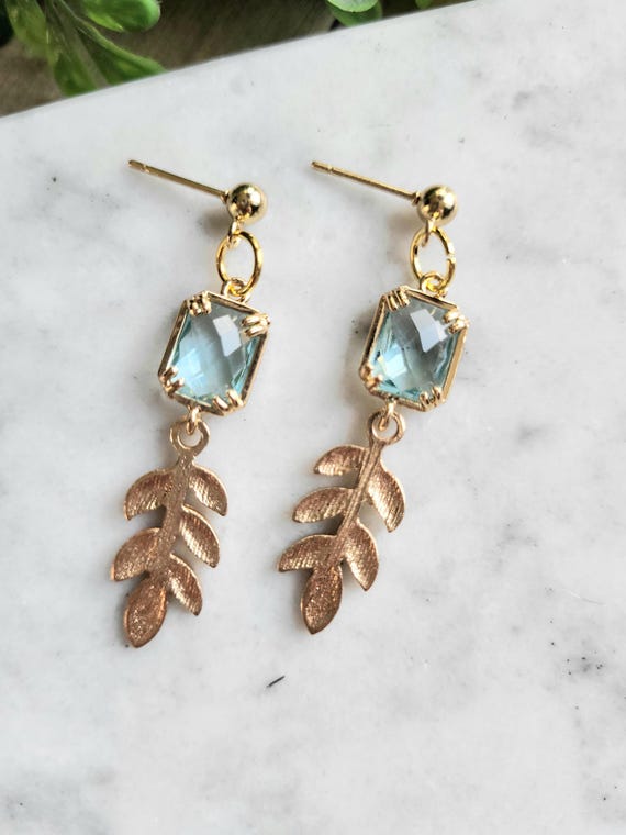 Aquamarine Gem Dangle Earrings