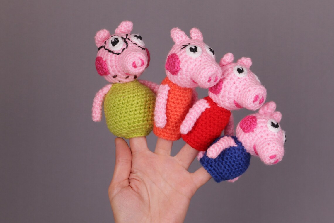 Crochet Peppa Pig Family finger puppets PDF Pattern Etsy