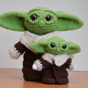 Crochet Baby Yoda PDF Pattern Amigurumi image 5