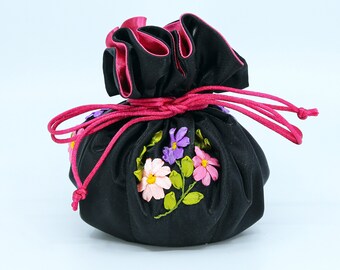 Embroidered Jewelry Pouch: Floral Travel Jewelry Bag