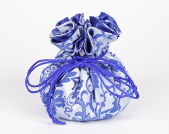 Brocade Jewelry Pouch: Travel Organizer with Drawstring