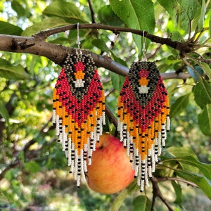 Overripe apple beaded earrings Seed bead Beadwork Fringe Glass Beads Aesthetic Trendy Neutrals Earring Slow fashion Fairy core Witchy things