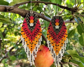 Overripe apple beaded earrings Seed bead Beadwork Fringe Glass Beads Aesthetic Trendy Neutrals Earring Slow fashion Fairy core Witchy things