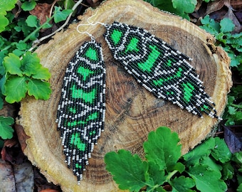 Forest snake beaded earrings Seed bead Beadwork Fringe Tassel Magic amulet Aesthetic Serpent Unique jewelry Exclusive Slow fashion Colorful