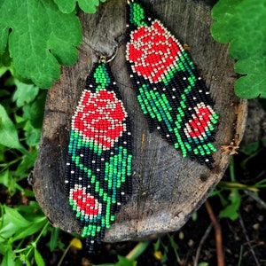 Red rose flower beaded earrings