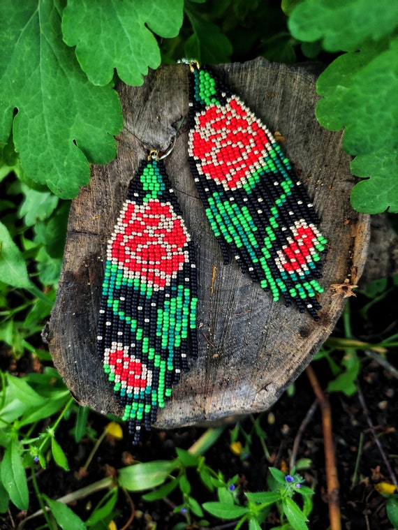 Red Rose Flower Beaded Earrings Seed Bead Beadwork Fringe Tassel