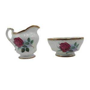 Jarra y azucarera de porcelana fina Paragon con diseño vintage de rosas