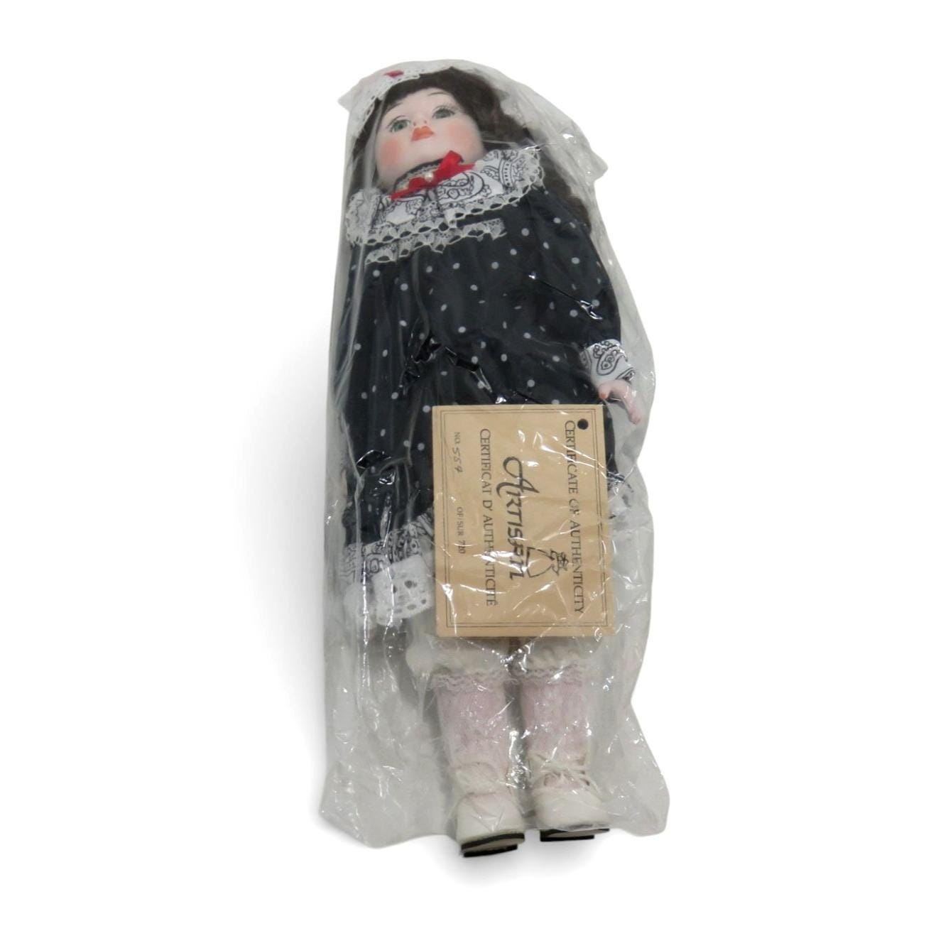 Vintage Artisan Dorothy Musical Porcelain Doll 16
