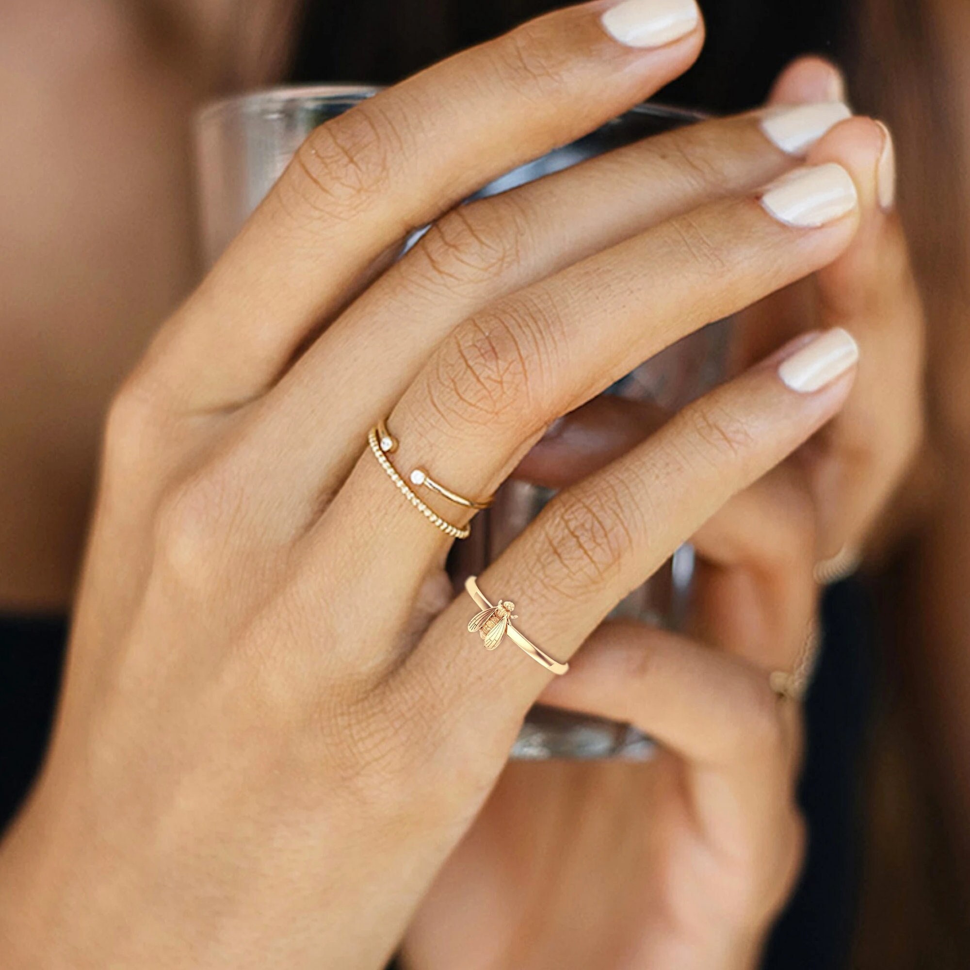 Bee rings gold clearance