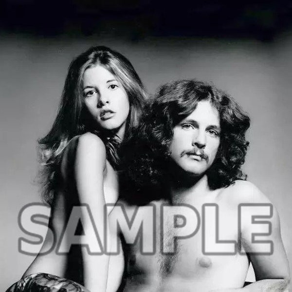 8x10 photo Stevie Nicks and Lindsay Buckingham of Fleetwood Mac publicity photo