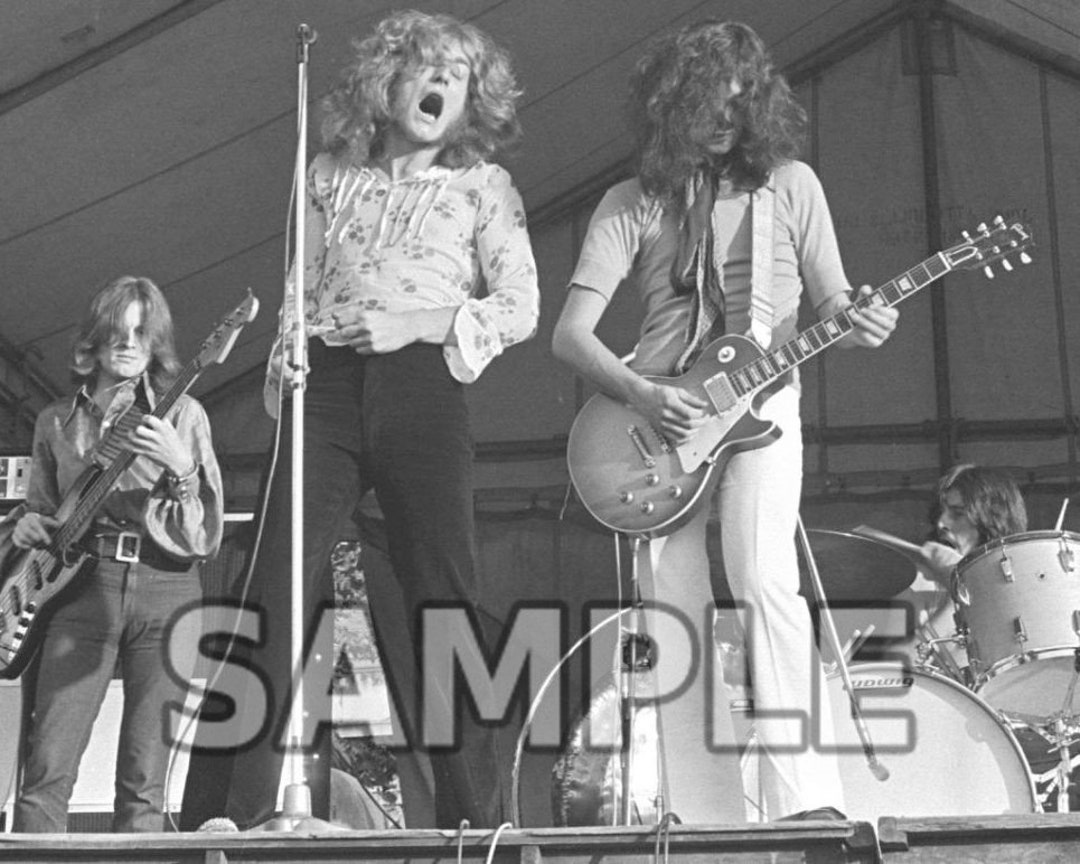 8x10 Photo of Led Zeppelin, Heavy Metal, Pop Singers, Rock 'n Roll in