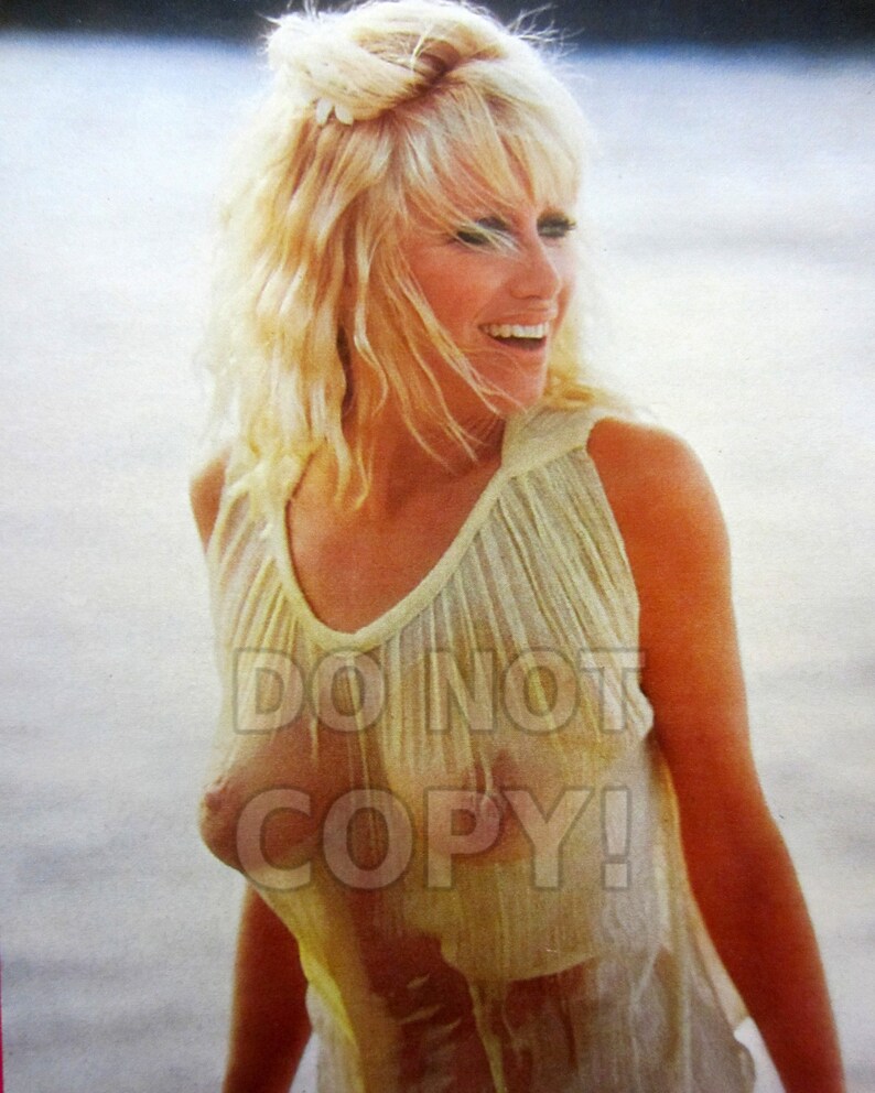 Suzanne Somers Sexy Pics