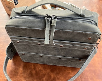 B GOODS cigar bag made of real leather - cigar trunk for cigars, pen, cigar holder and more - PROTOTYPE