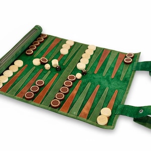 Luxus Backgammon aus Leder – Rollbares Reise-Backgammon von MELIA Games | Handgefertigtes Spiel mit Holzsteinen - Hunter