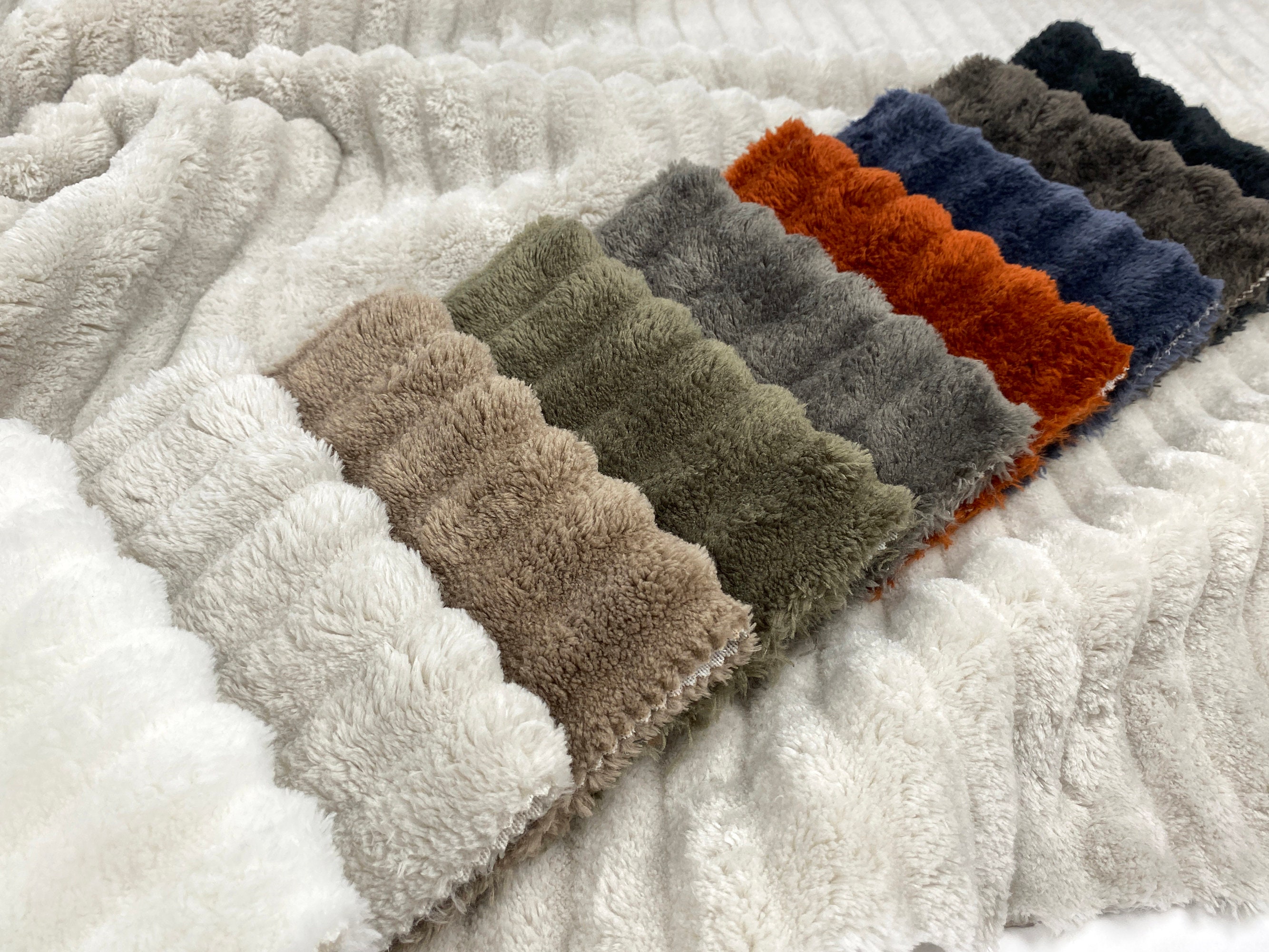 willfully corduroy layered like velvetOP 【公式通販】