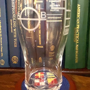 Plimsoll mark load line pint glass
