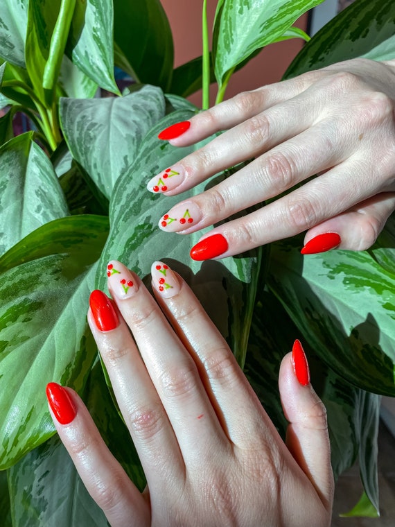 11 Round Nail Designs to Inspire Your Next Manicure
